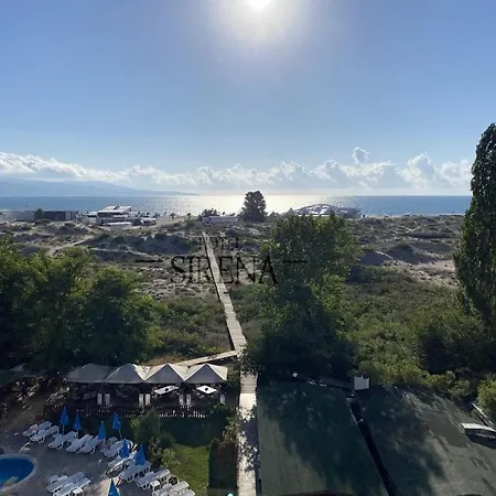公寓 Sirena Hotel
