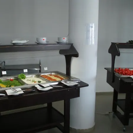 Sirena Hotel 内塞伯尔