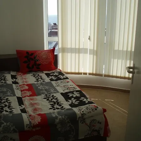 Sirena Hotel 内塞伯尔