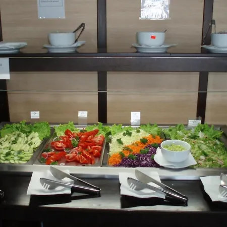 Arcadia Apartments *