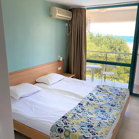 Sirena 酒店 阳光海滩